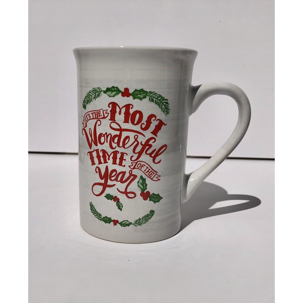 Holiday Christmas Mug Royal Norfolk 12oz Greenbrier International New in box gw